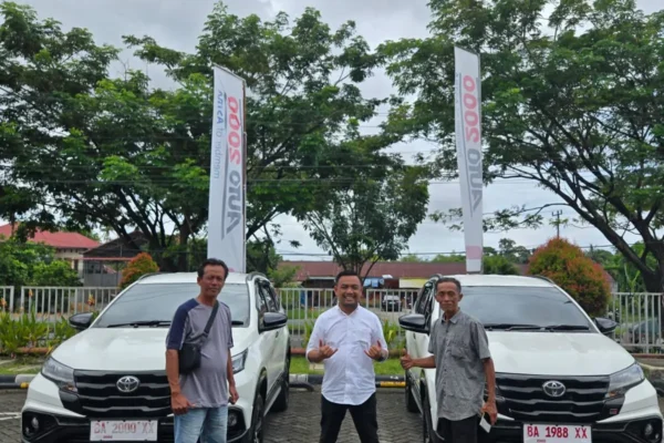 PAK ROHANDA & BANG SODIK